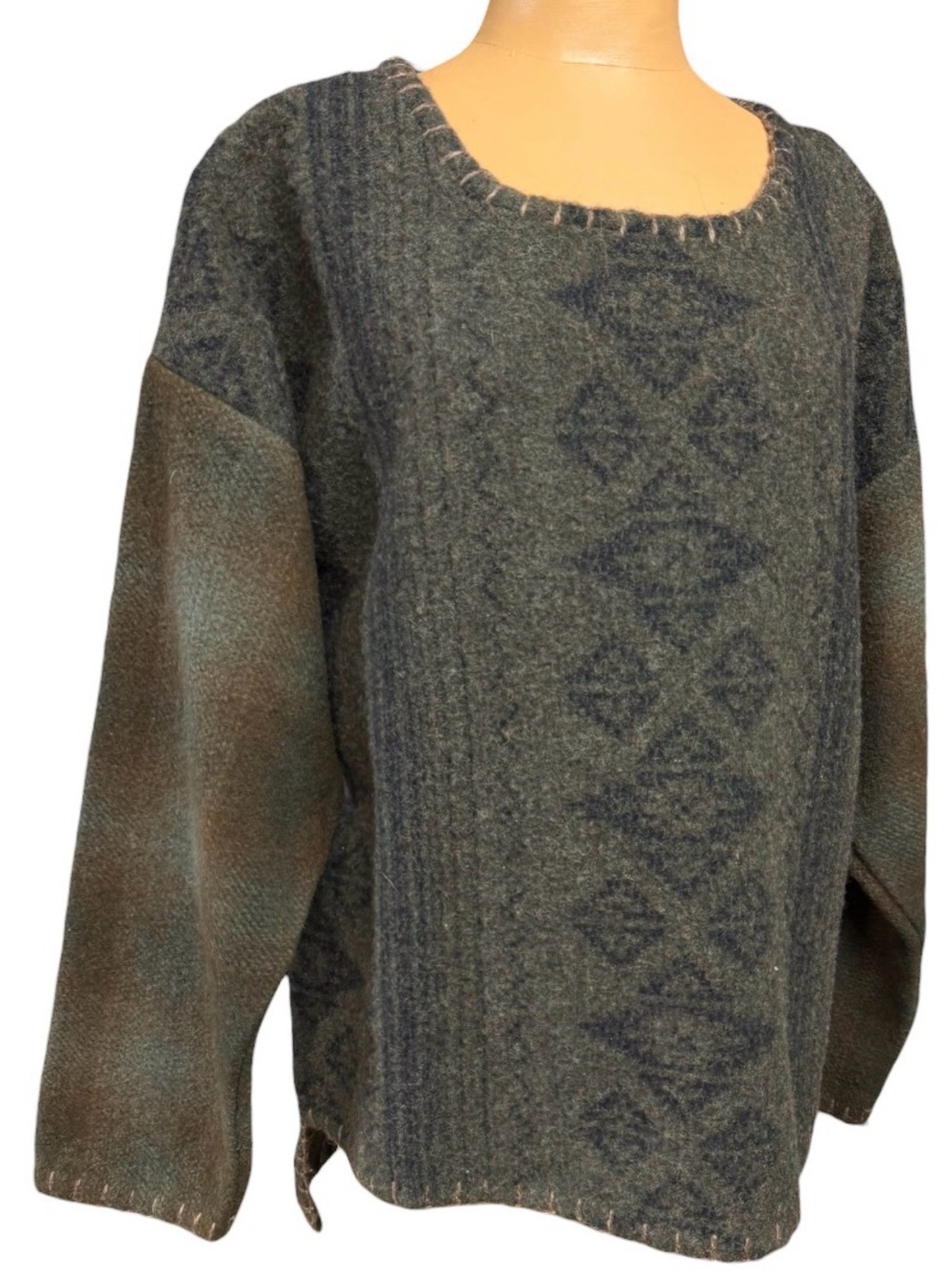 Jan MCkillip, 109% Wool Bohemian  Tunic Top/ Sweater